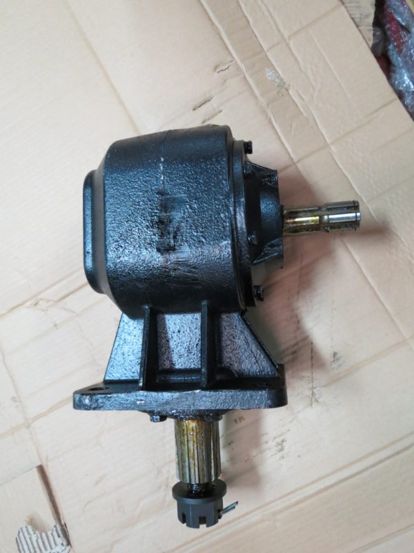 Caja De Engranajes Para Rotativa Equus 1.50m Y 1.80m - Imagen 2