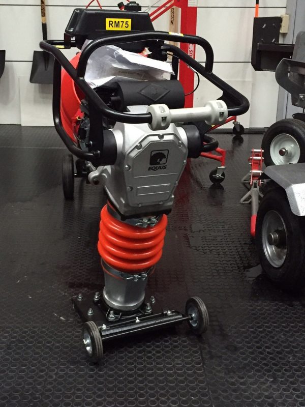 Pison Pata Pata Compactador Equus Con Ruedas + Horimetro - Imagen 3