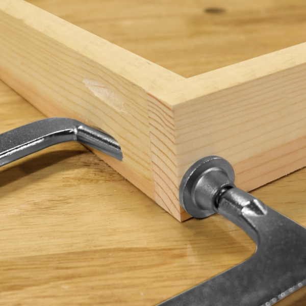 Prensa Sargento Pocket Clamp 90º Milescraft - Imagen 4